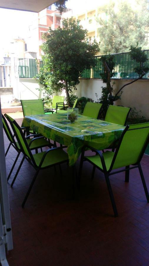 Apartament Aria Di Mare Lido di Ostia Zewnętrze zdjęcie